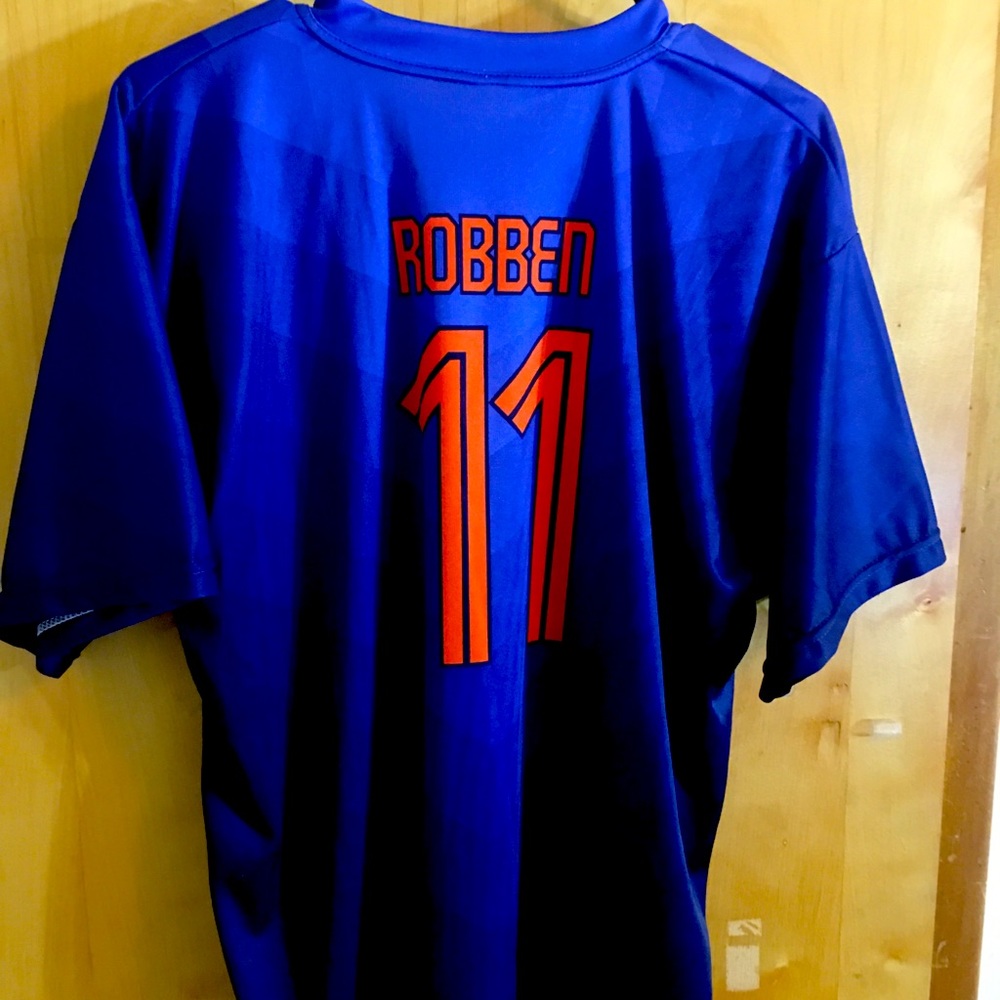 Holland team jersey L Robben #11